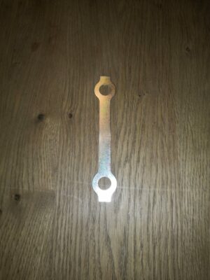 Retaining plate for front brake caliper W100 - Image 4