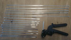 Stainless Steel Cable Tie Set with Pliers for CV Boots - Image 1