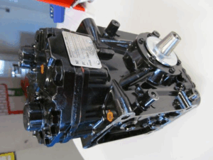 York AC Compressor, Round Connections, NEW - Image 2