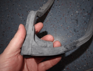 Rear left door seal - Image 1