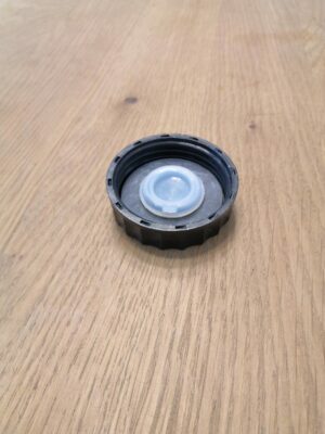 Verschlussdeckel für Bremsflüssigkeitsbehälter W100 – Bild 2